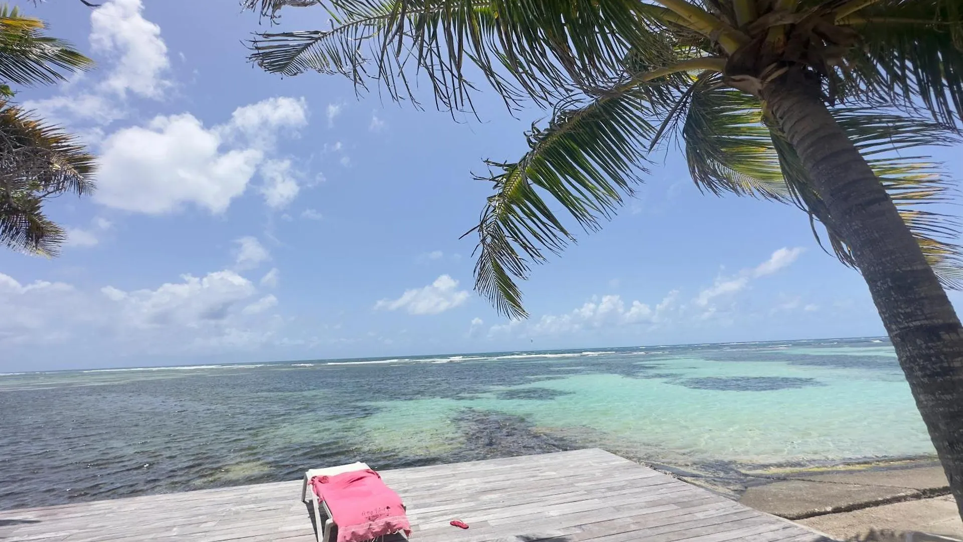 Unique : Pieds Dans L'Eau Face Au Lagon Sainte-Anne  Appartement Sainte-Anne (Grande-Terre)